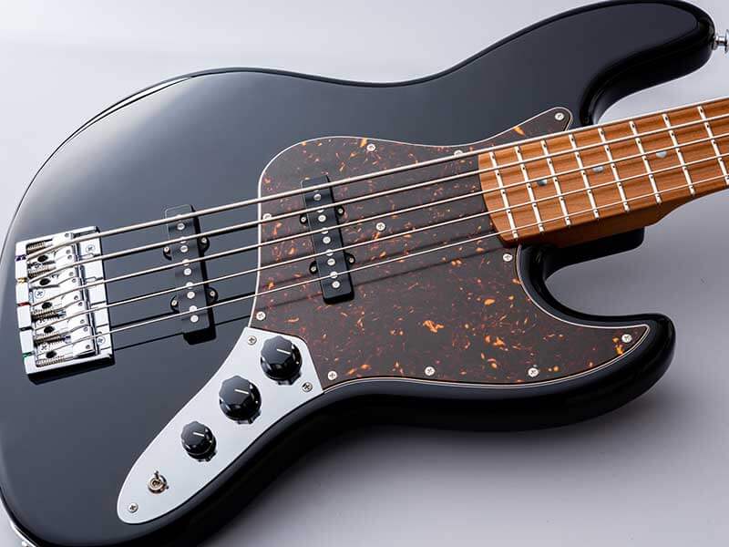 Black Smoker Guitar STANDARD SERIES BETA-J5 Black / Roasted Maple Neck